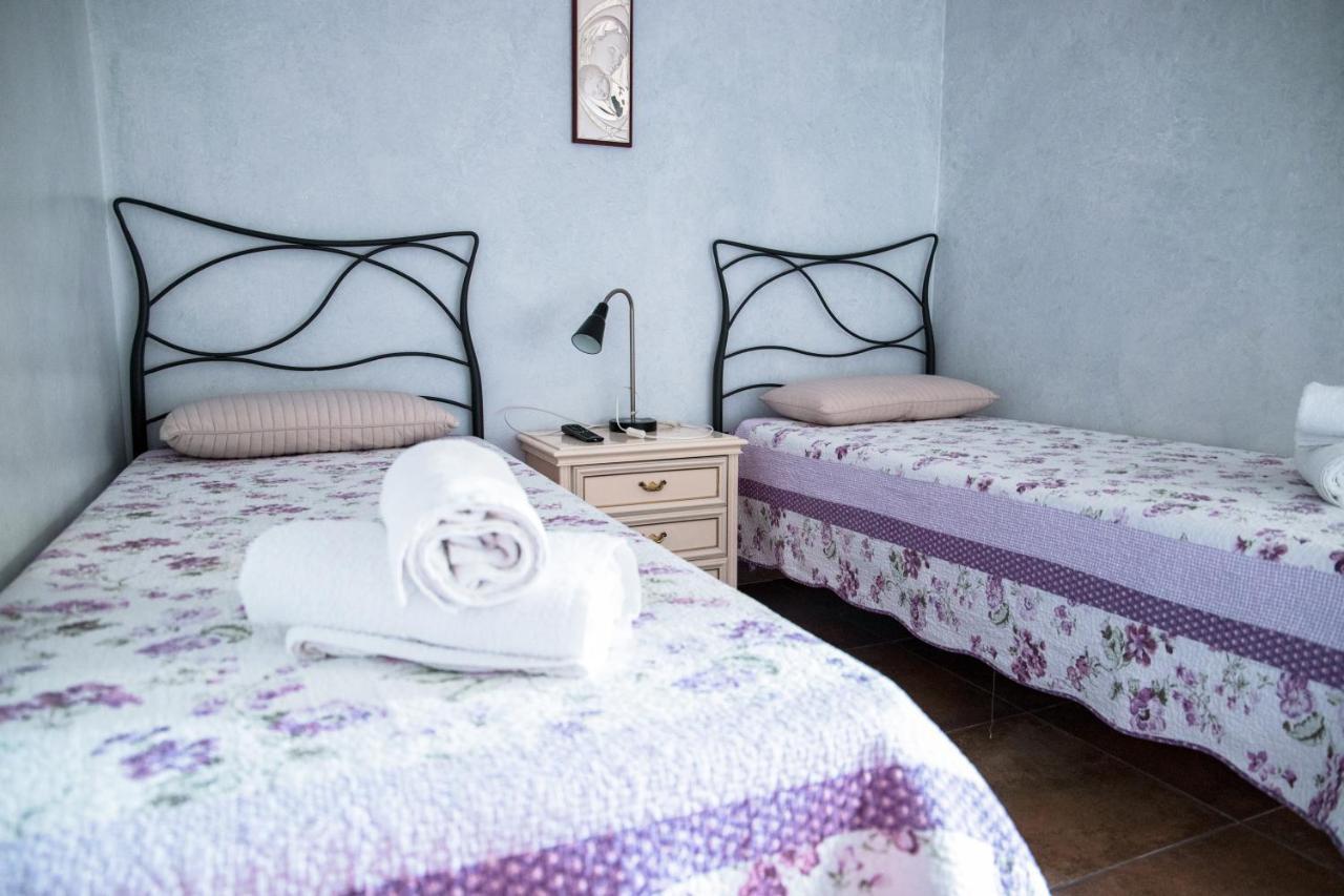 Bed and Breakfast Il Riparo Guardialfiera Exterior foto
